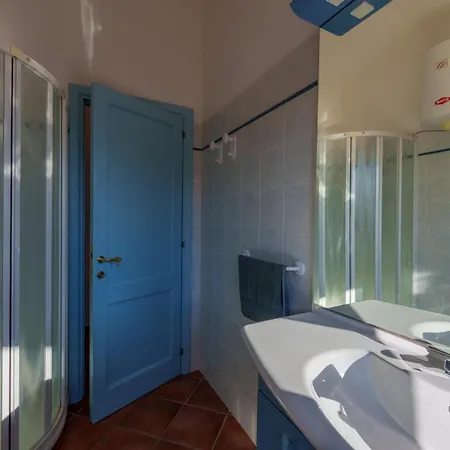 Figari Apartment